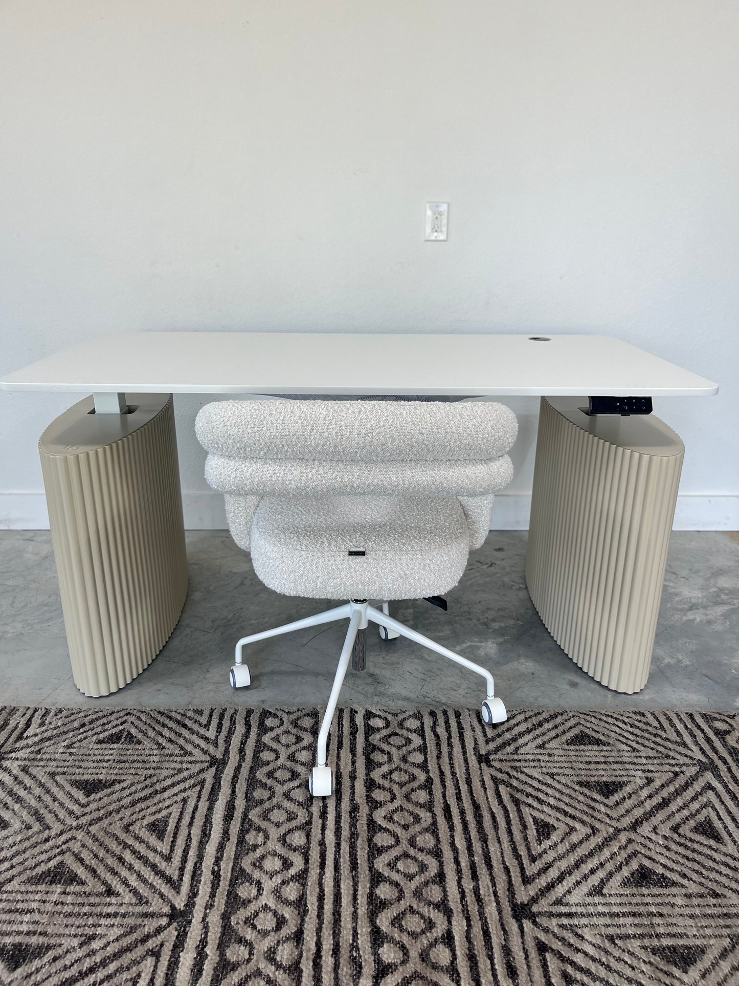 New - Rove Concepts Athena Power Desk w/Mia Office Chair