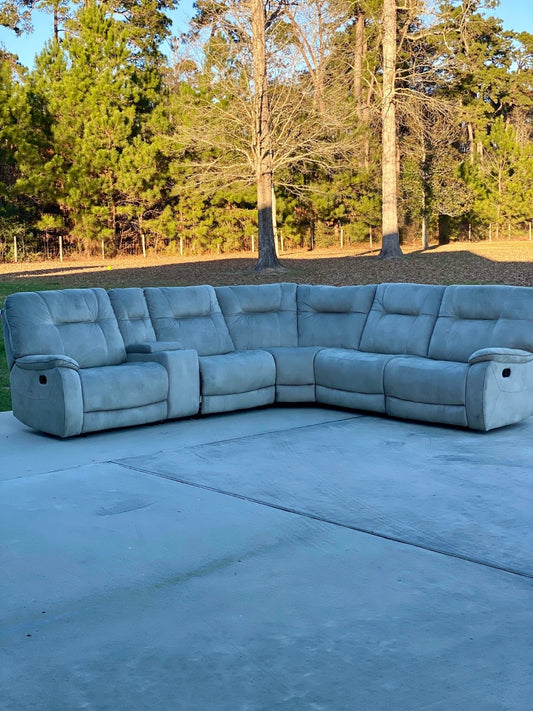 Reclining Sectional - Parker House - Customer Return