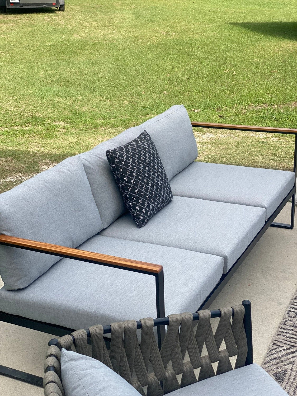 *New Rove Concepts 3PC Outdoor Living Set